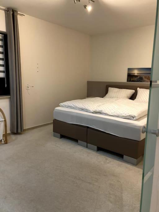 Grosse Wohnkueche, Terrasse, Schlafzimmer Am Steinhuder Meer, Wlan, Parkplatz, Fussbodenheizung, 70Qm วุนสตอร์ฟ ภายนอก รูปภาพ