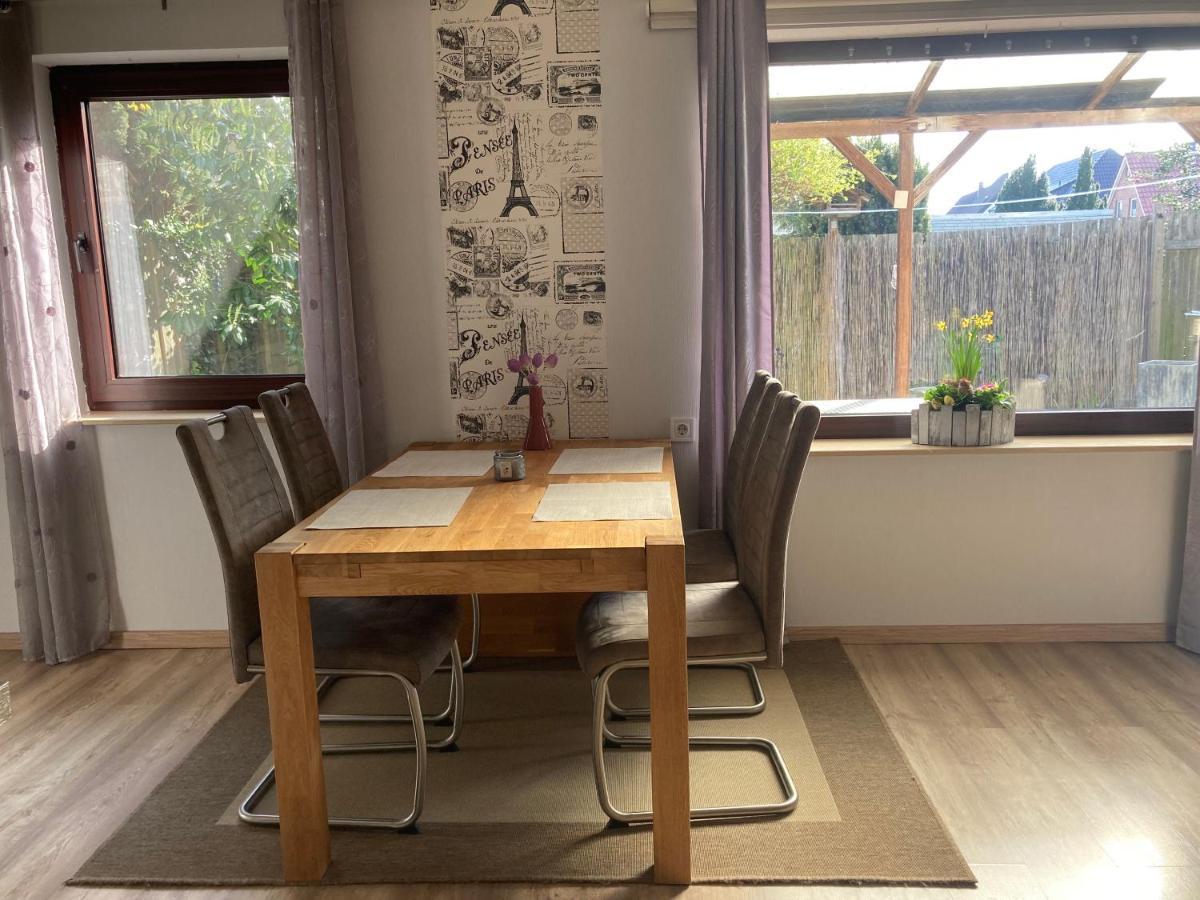 Grosse Wohnkueche, Terrasse, Schlafzimmer Am Steinhuder Meer, Wlan, Parkplatz, Fussbodenheizung, 70Qm วุนสตอร์ฟ ภายนอก รูปภาพ